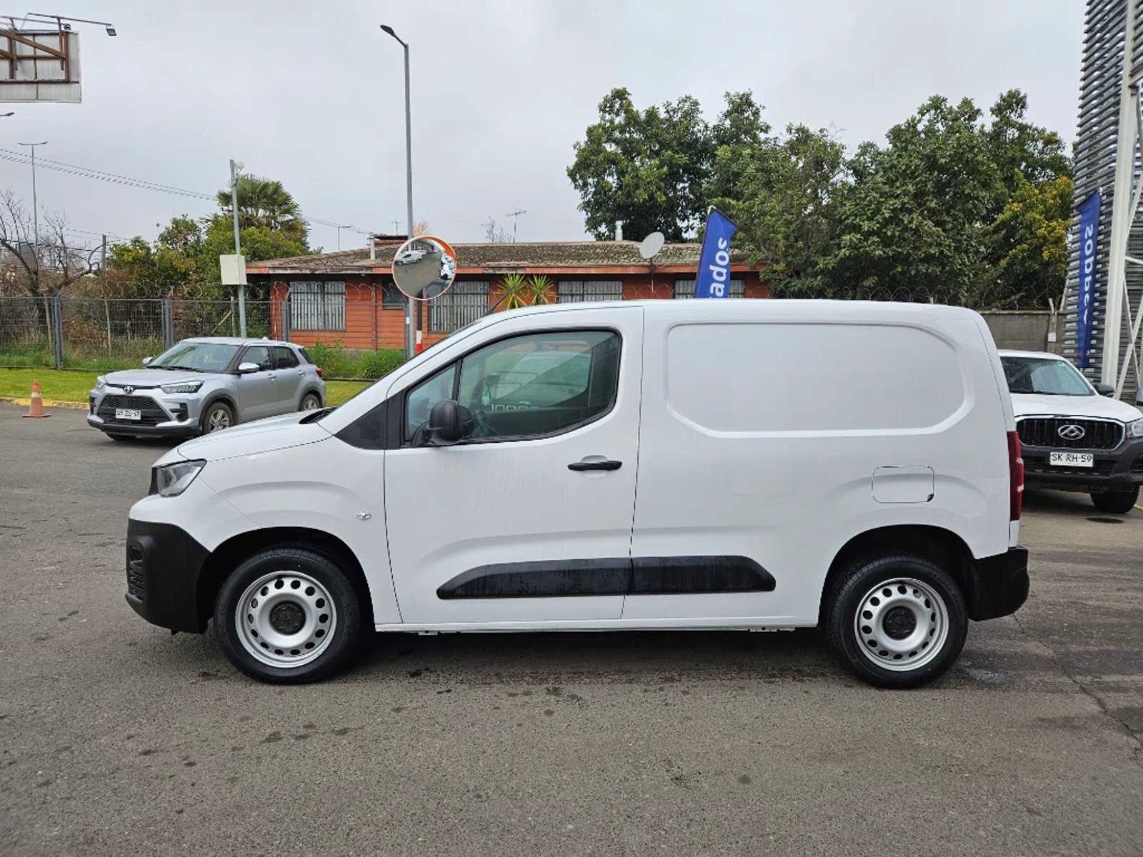 PEUGEOT PARTNER 2024 - Imagen 8 de 20