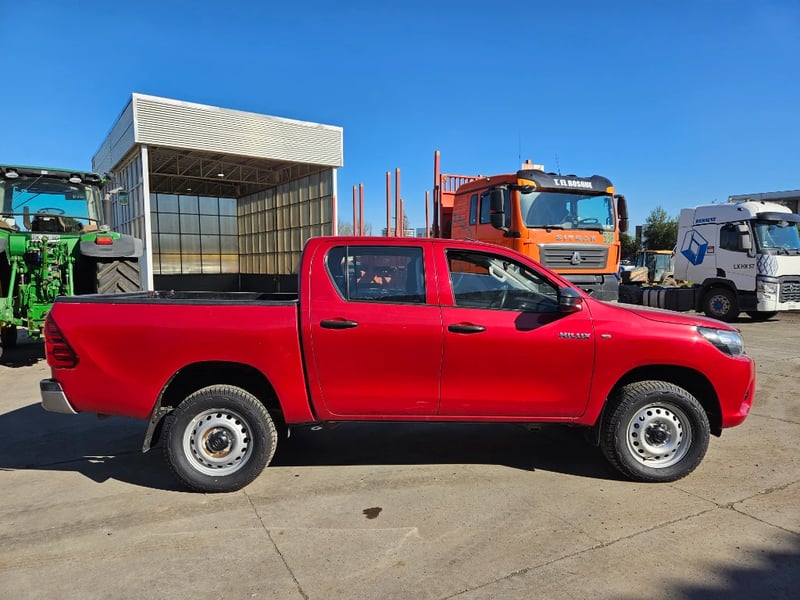 Toyota Hilux 2024 - Imagen 8 de 20