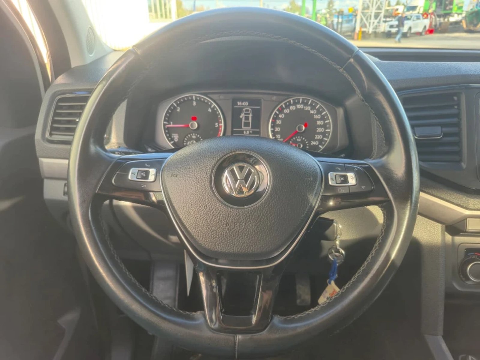 Volkswagen Amarok 2023 - Imagen 17 de 20