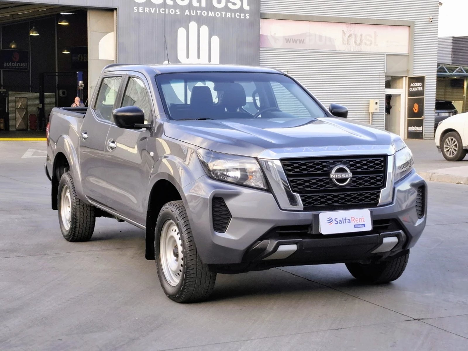 Nissan Navara 2023 - Imagen 3 de 20