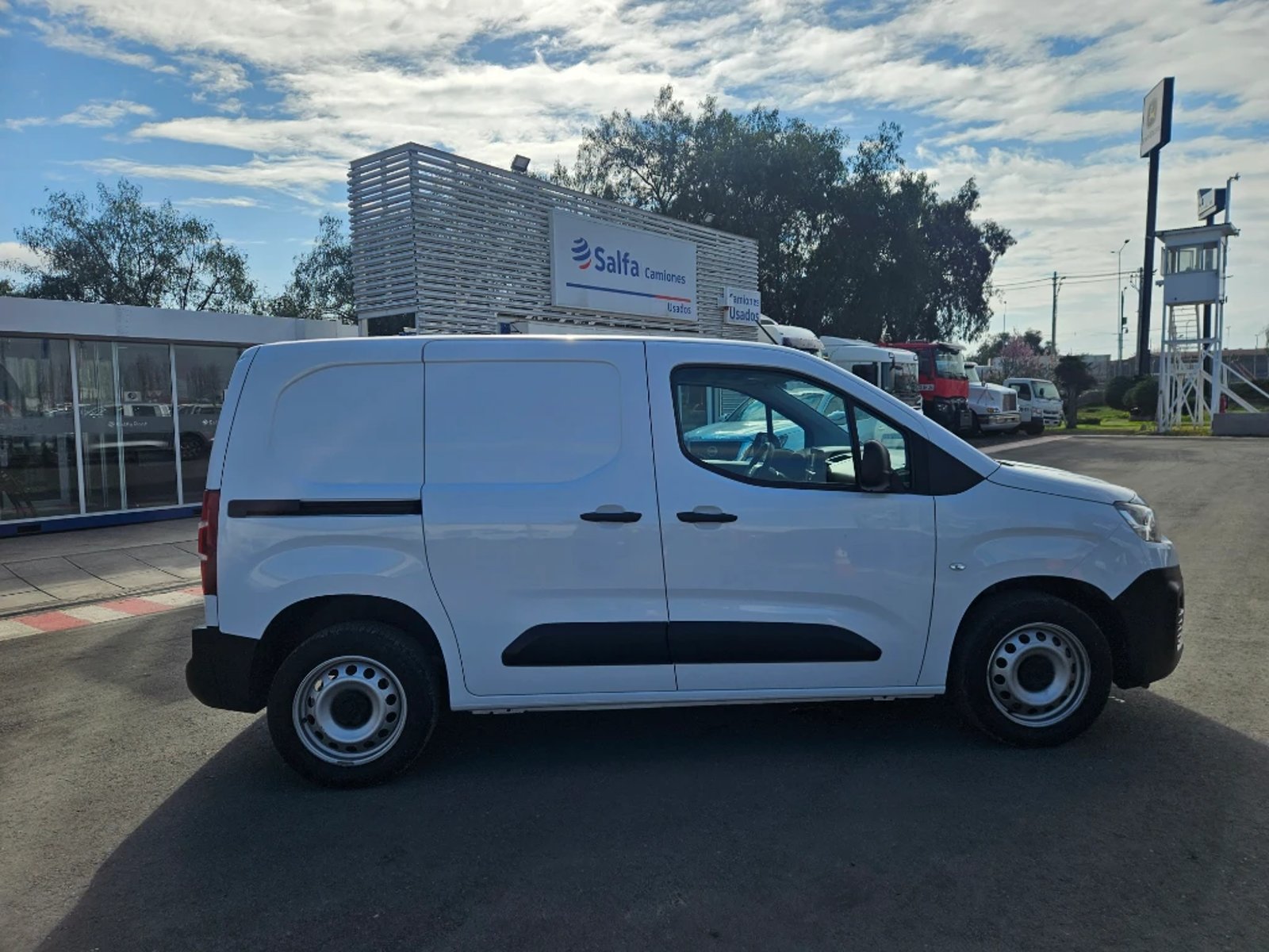 Citroën Berlingo 2024 - Foto 4 de 20
