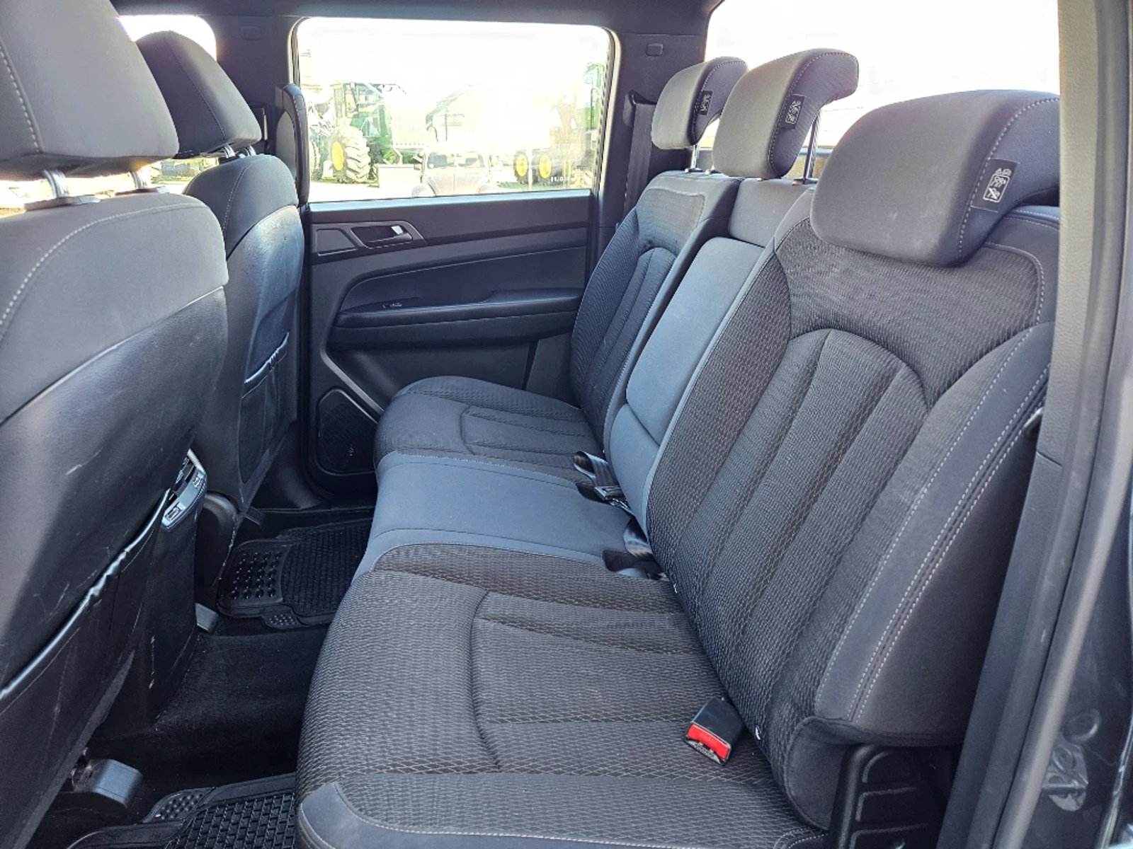 SsangYong Grand musso 2023 - Imagen 15 de 20