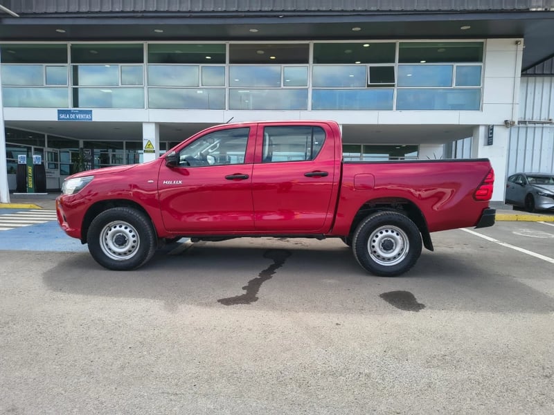 Toyota Hilux 2024 - Imagen 8 de 20