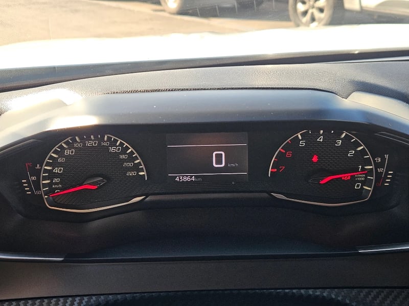 Peugeot 2008 2024 - Imagen 15 de 20