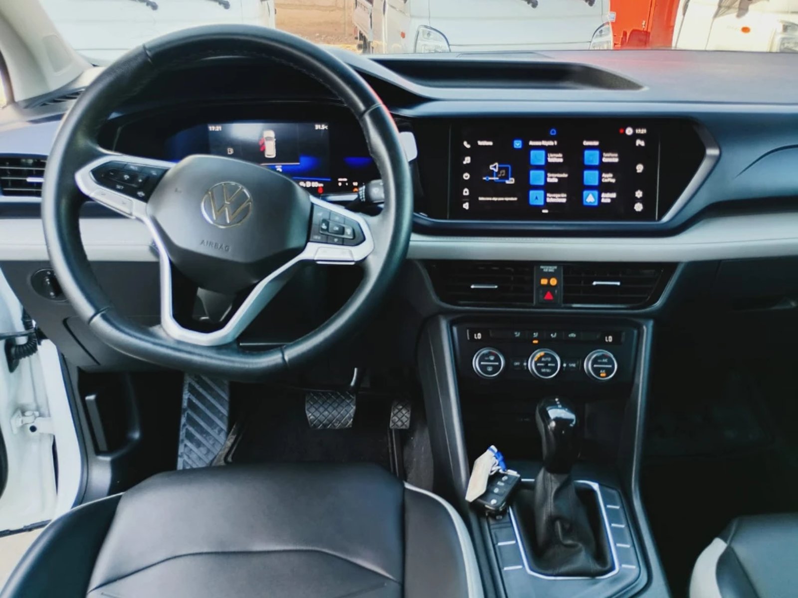 VOLKSWAGEN TAOS 2022 - Imagen 16 de 20