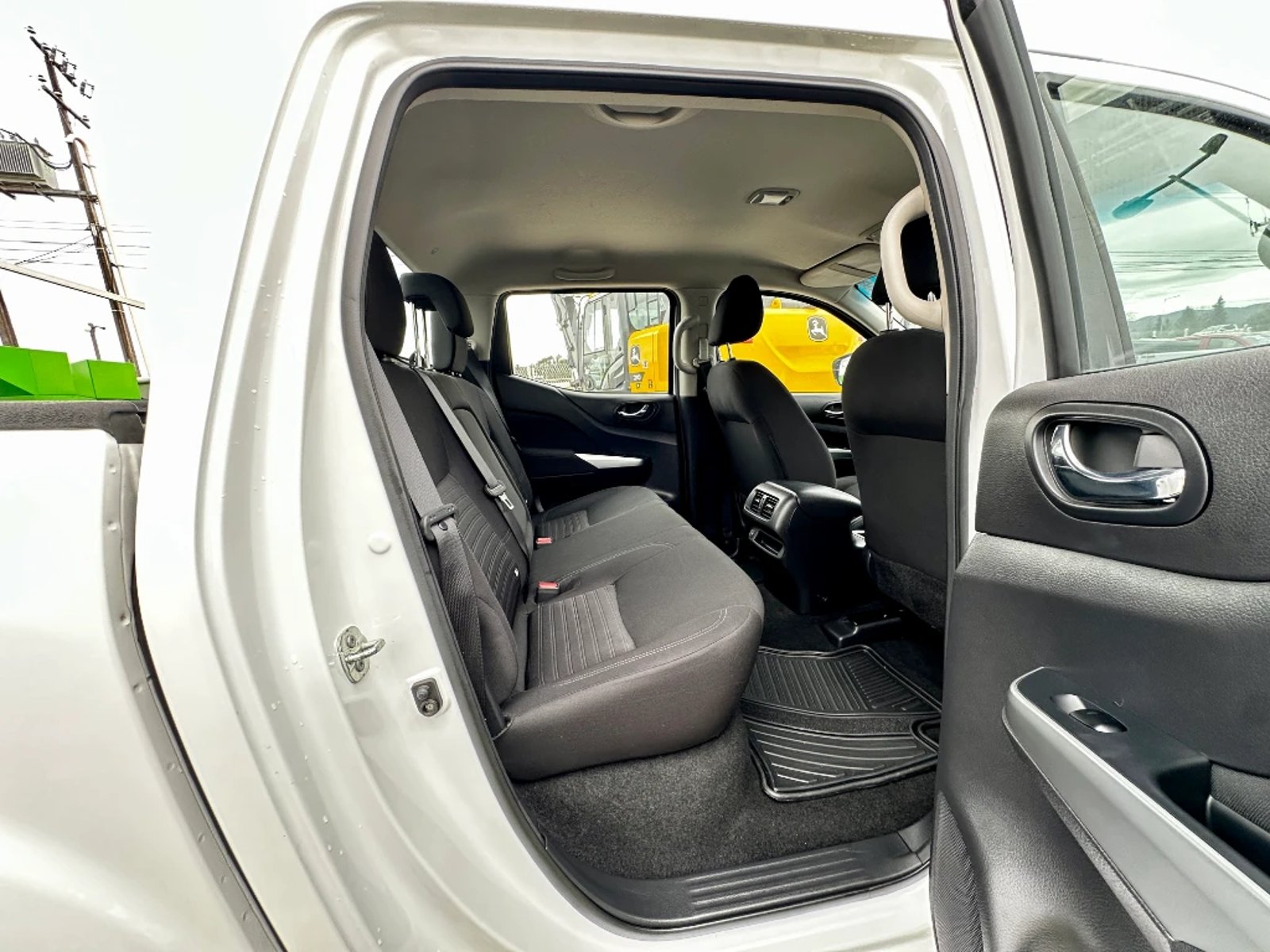 Nissan Navara 2023 - Imagen 13 de 20