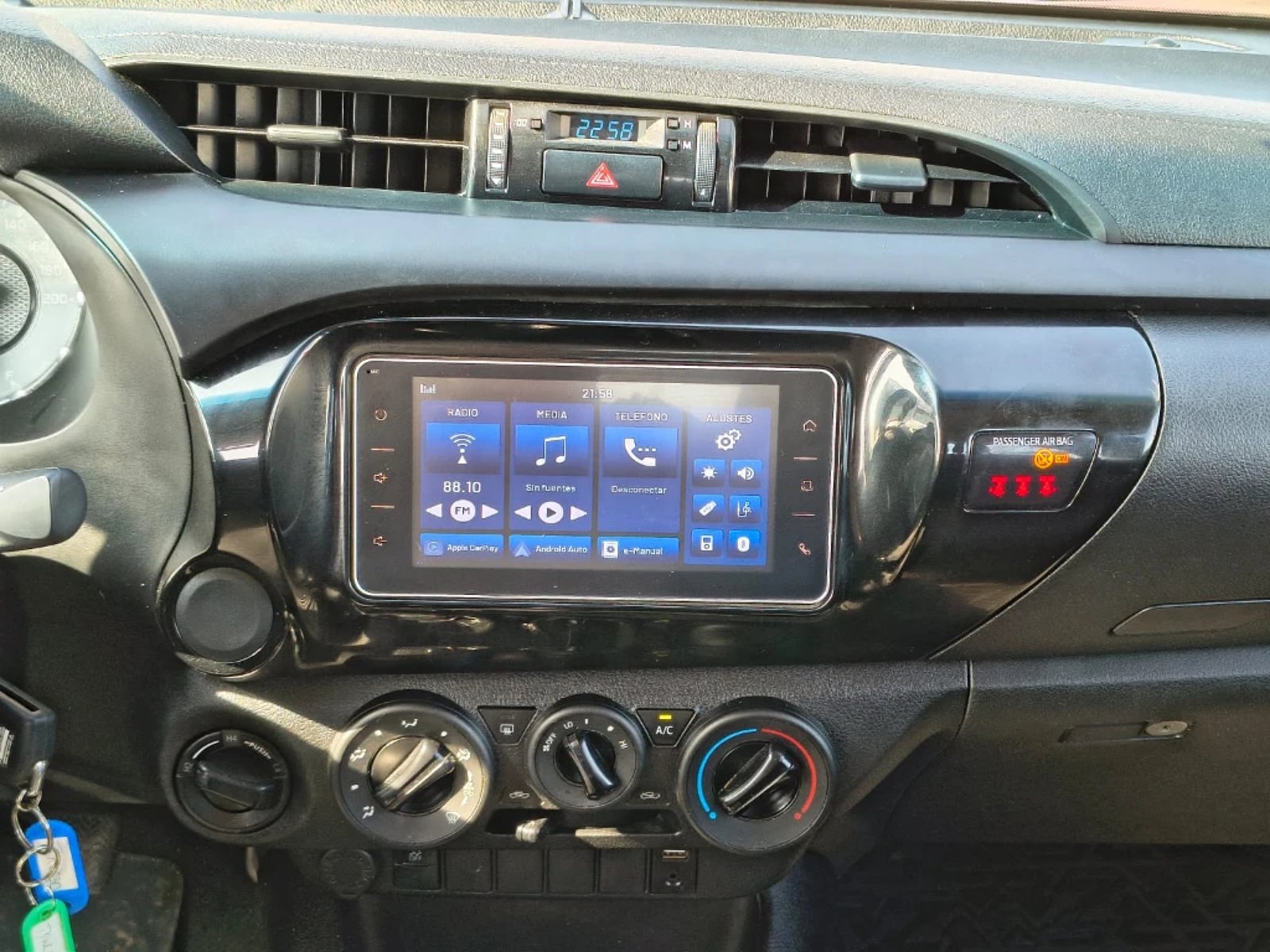 Toyota Hilux 2024 - Imagen 18 de 20