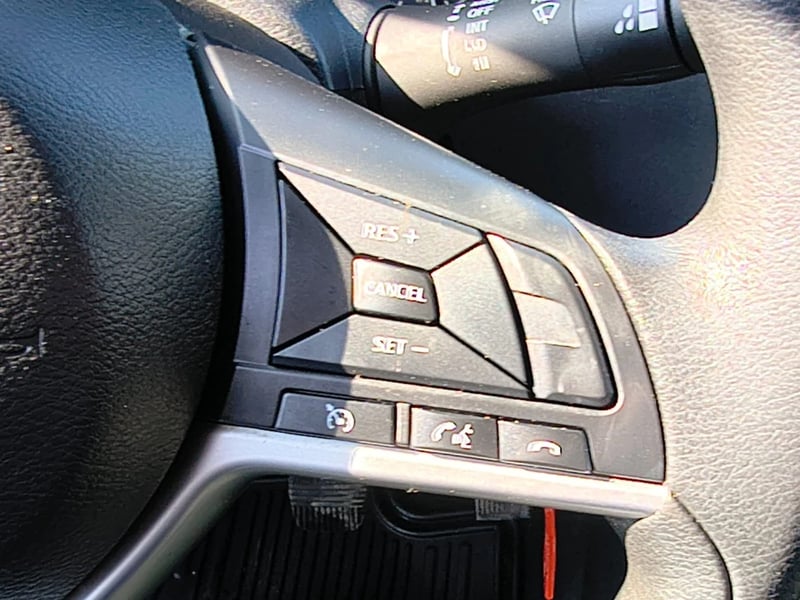 Nissan Navara 2023 - Imagen 17 de 20