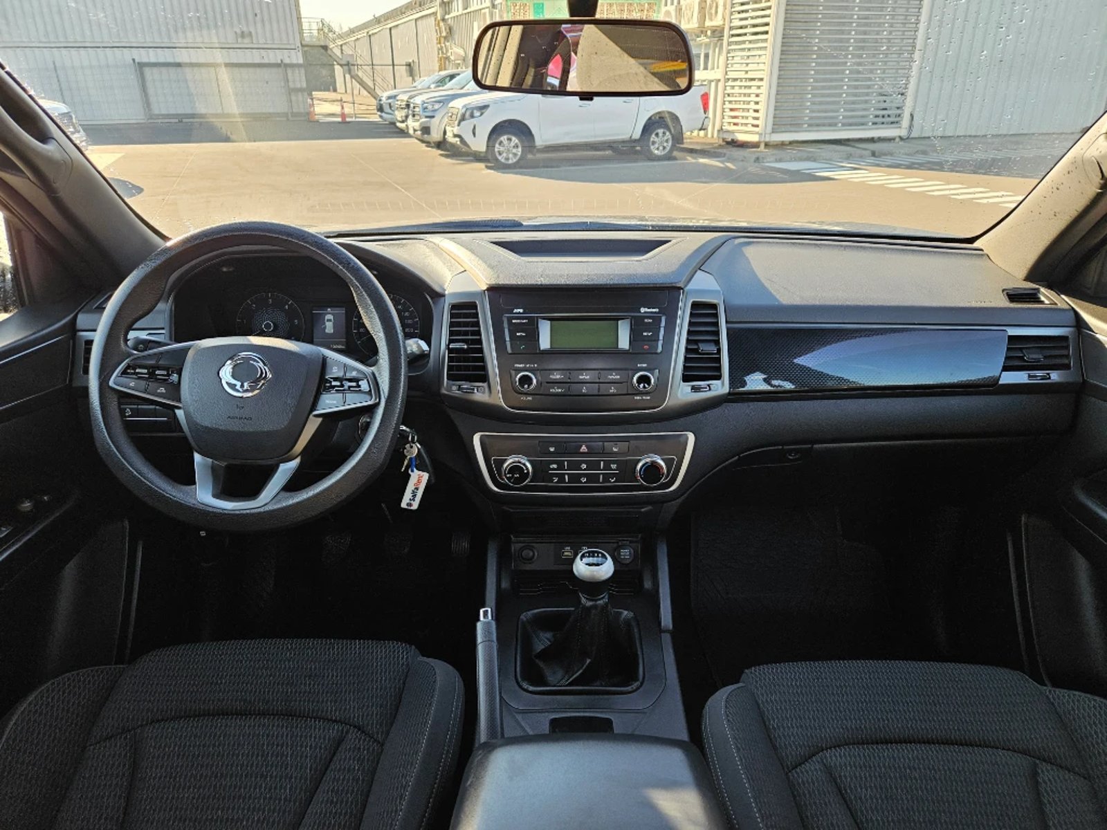 SSANGYONG GRAND MUSSO 2023 - Imagen 11 de 20