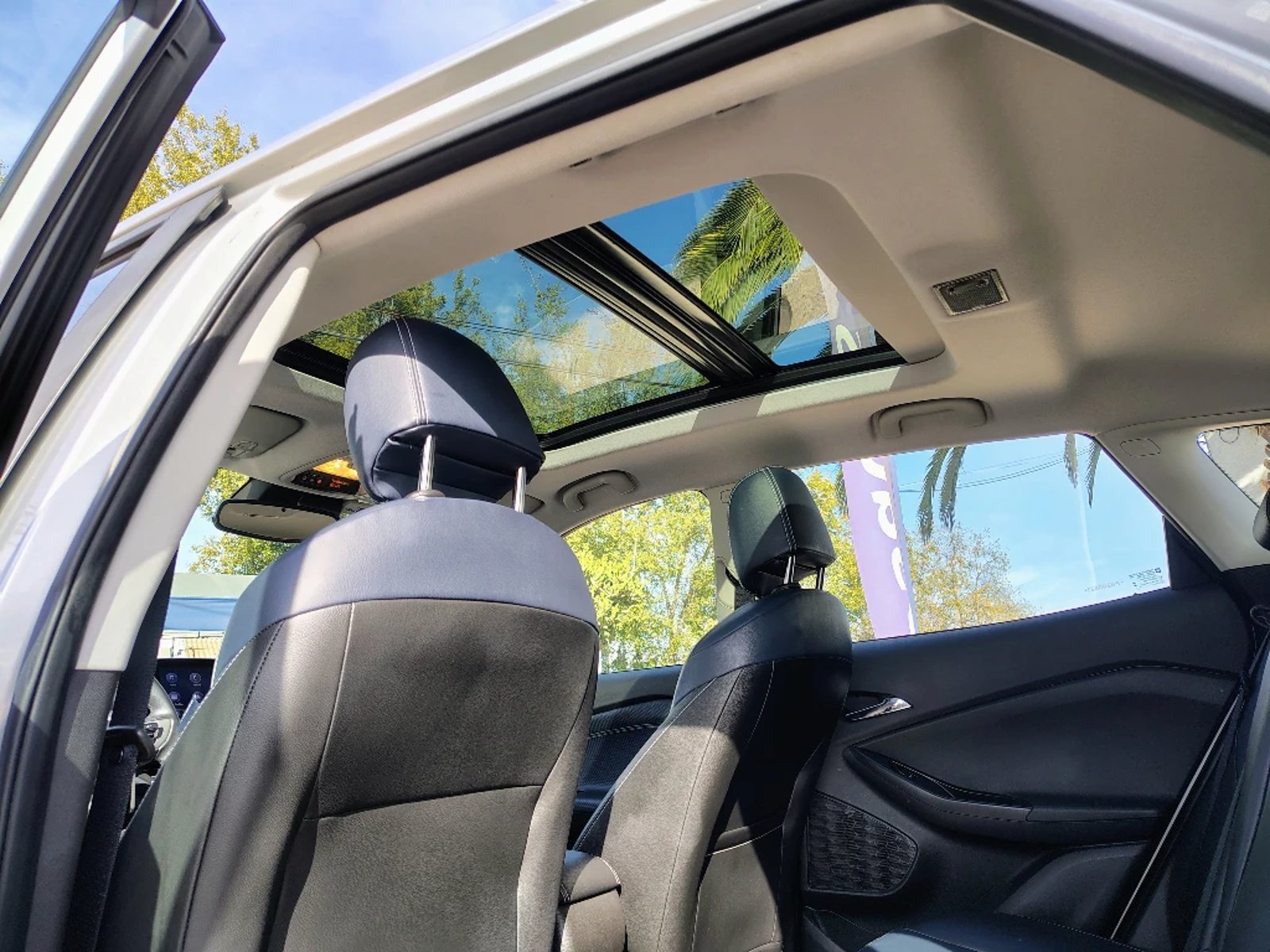 CHEVROLET TRACKER 2024 - Imagen 18 de 20