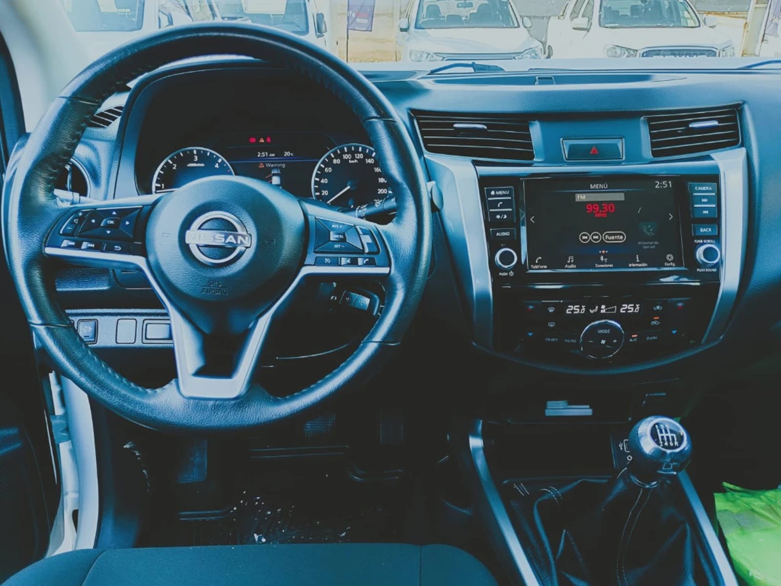 NISSAN NAVARA 2023 - Imagen 13 de 20