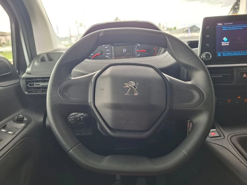 Peugeot Partner 2024 - Imagen 19 de 20