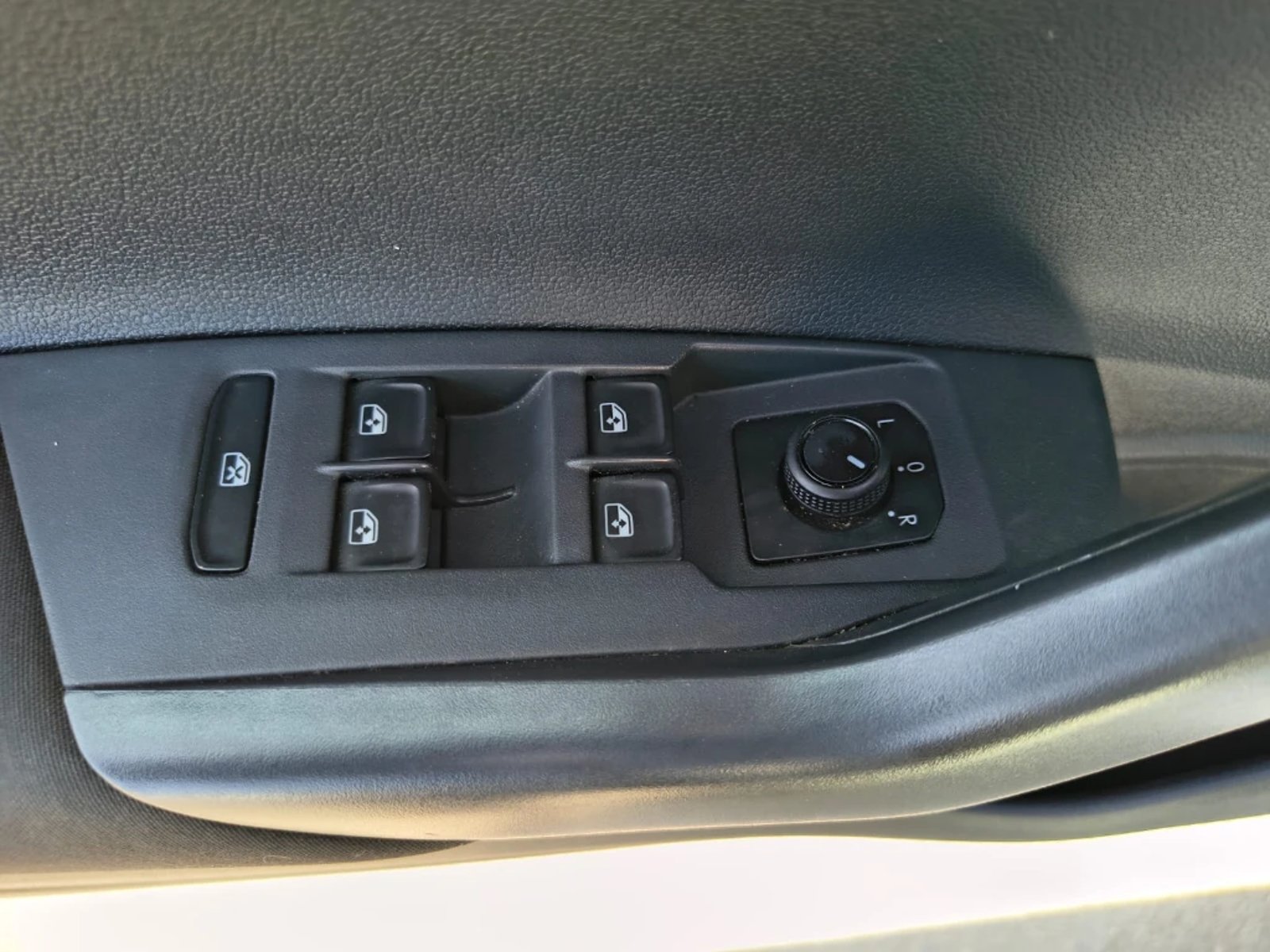 Volkswagen Nivus 2023 - Imagen 15 de 20
