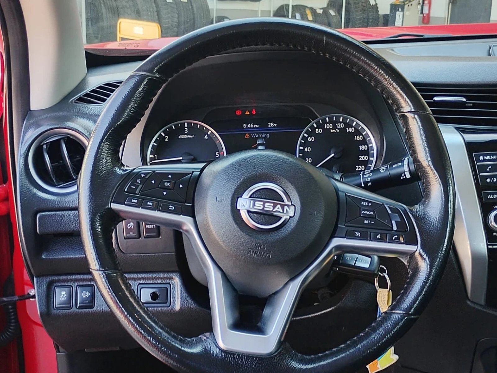 NISSAN NAVARA 2023 - Imagen 17 de 20