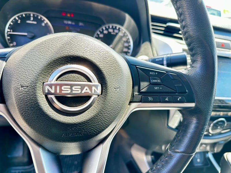 Nissan Navara 2023 - Imagen 19 de 20