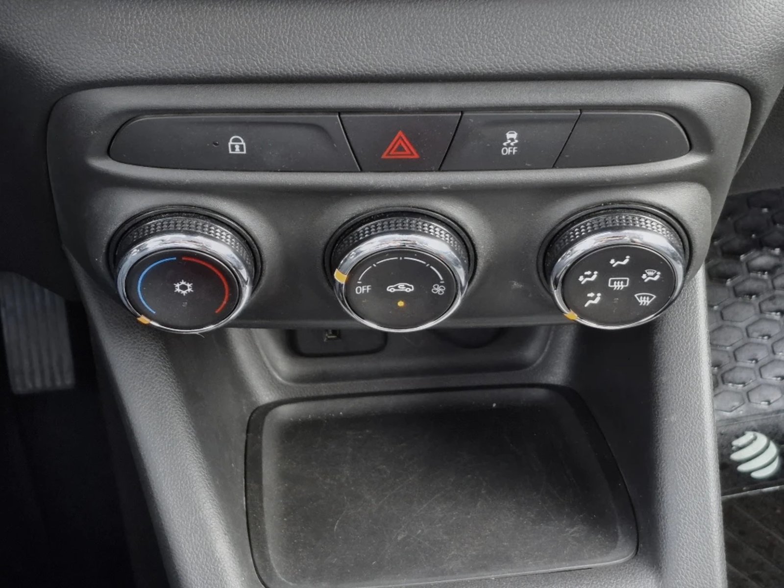 CHEVROLET TRACKER 2025 - Imagen 17 de 20