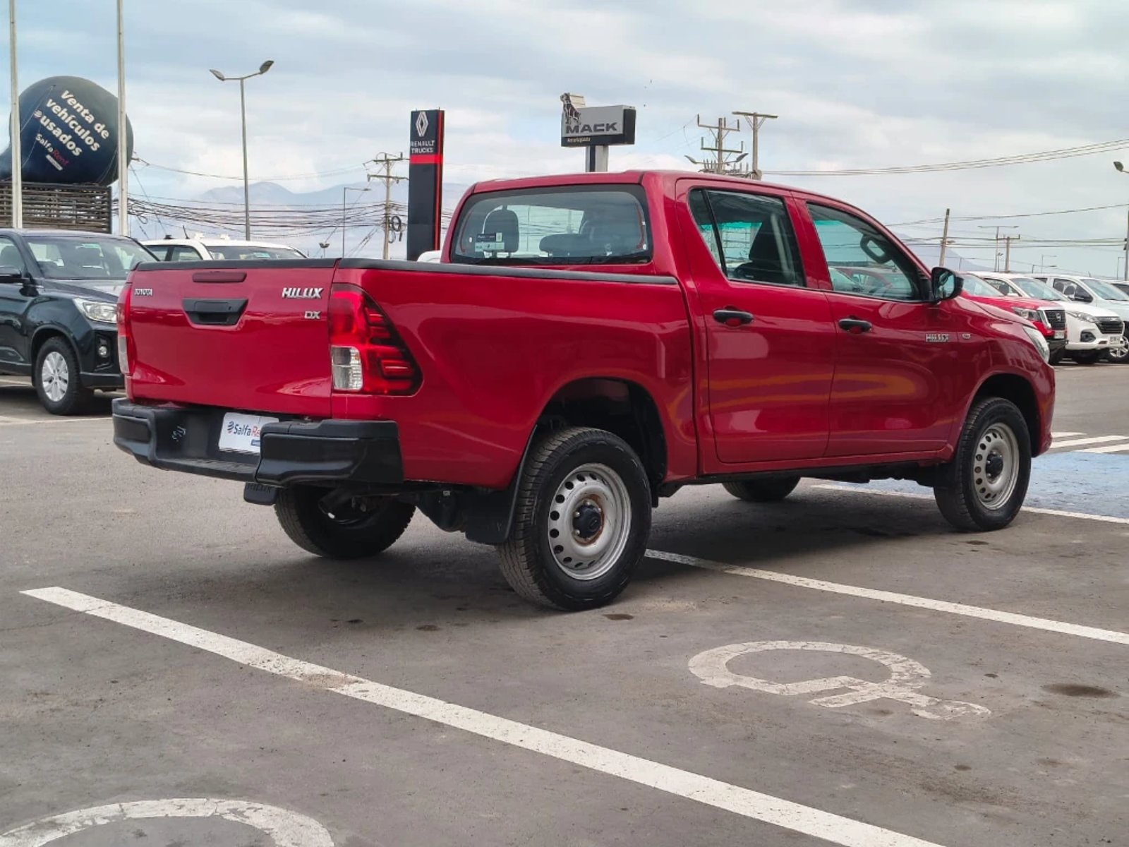Toyota Hilux 2024 - Foto 5 de 20