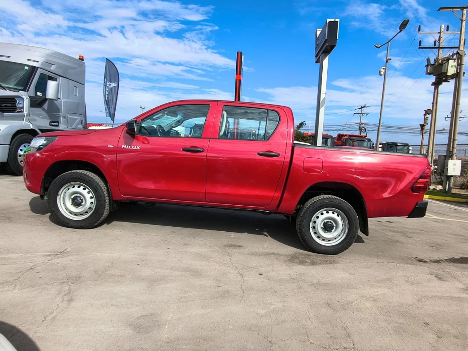 Toyota Hilux 2023 - Foto 5 de 20