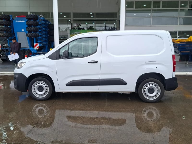 Citroën Berlingo 2024 - Imagen 8 de 20