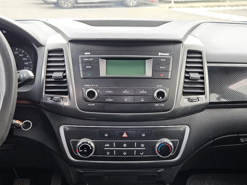 SsangYong Grand musso 2023 - Imagen 15 de 20
