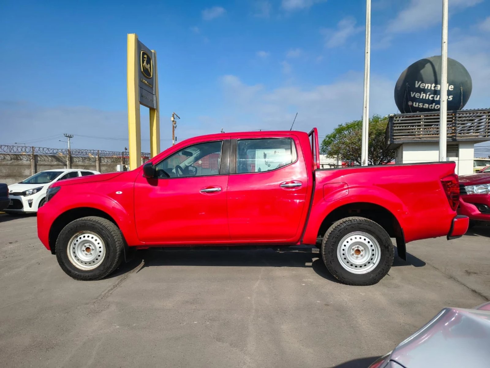 Nissan Navara 2023 - Foto 4 de 20