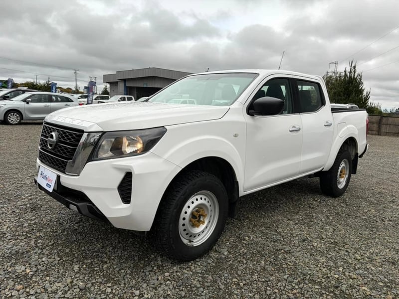 Nissan Navara 2022