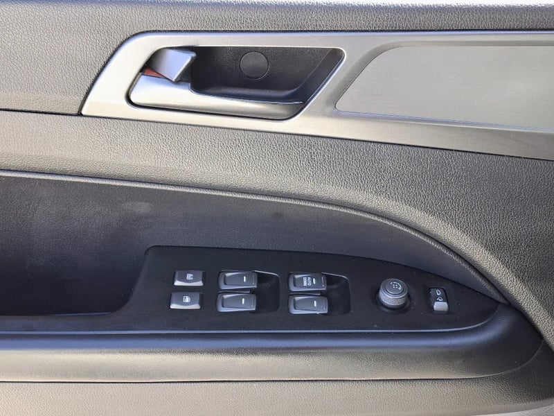SsangYong Grand musso 2023 - Imagen 12 de 20