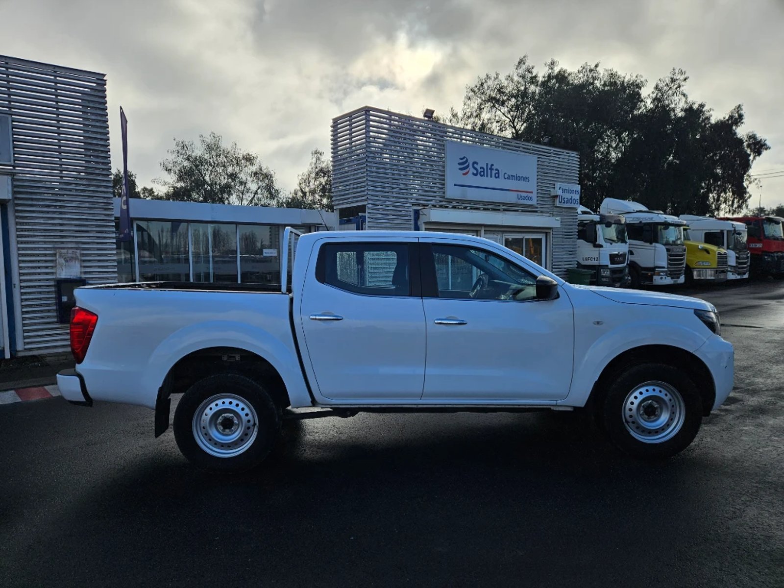 Nissan Navara 2023 - Foto 4 de 20