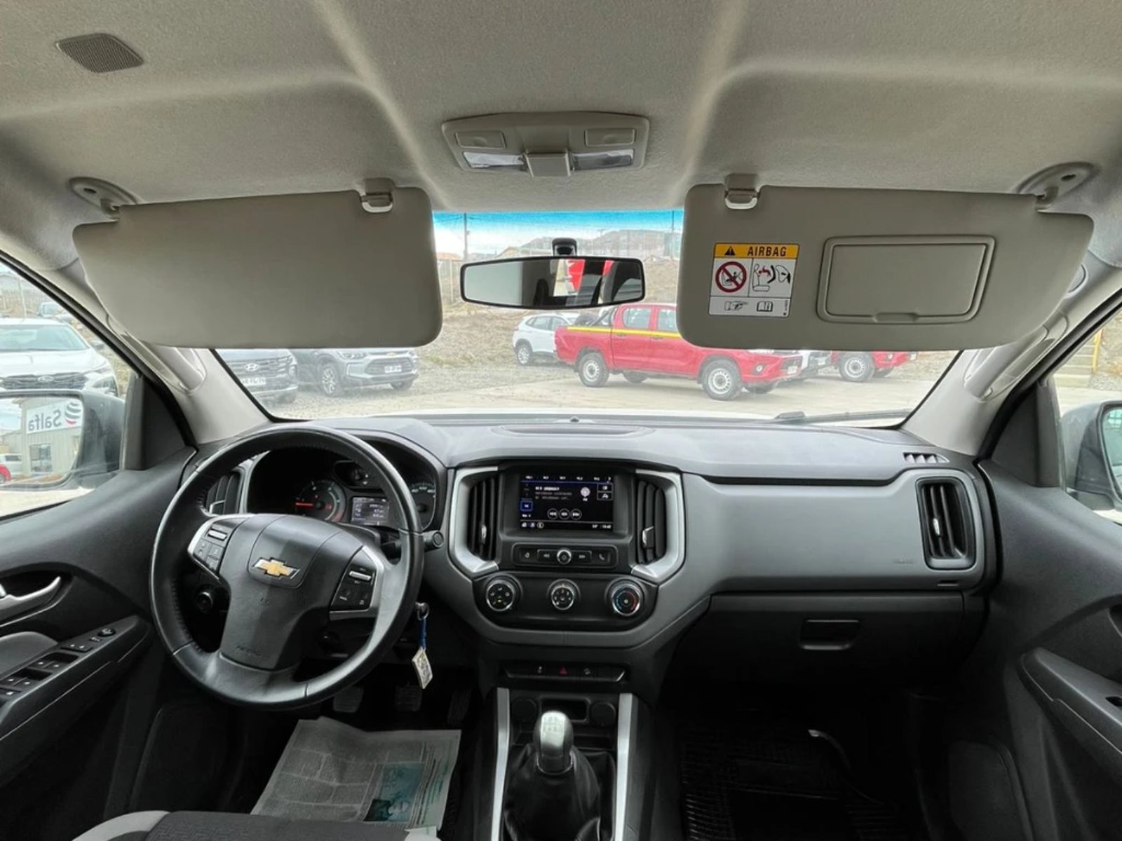 CHEVROLET COLORADO 2023 - Imagen 15 de 19