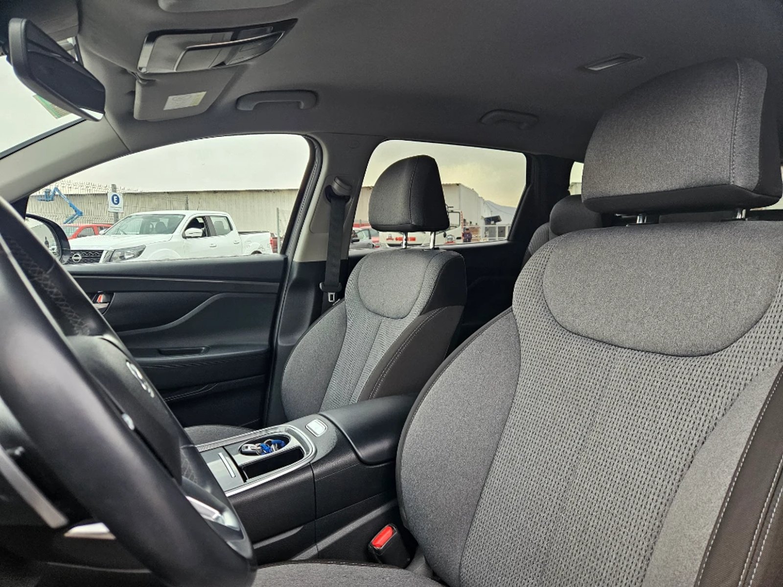 Hyundai Santa fe 2023 - Imagen 12 de 20