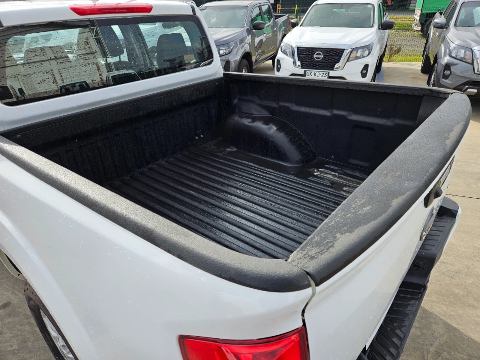 NISSAN NAVARA 2023 - Imagen 12 de 20