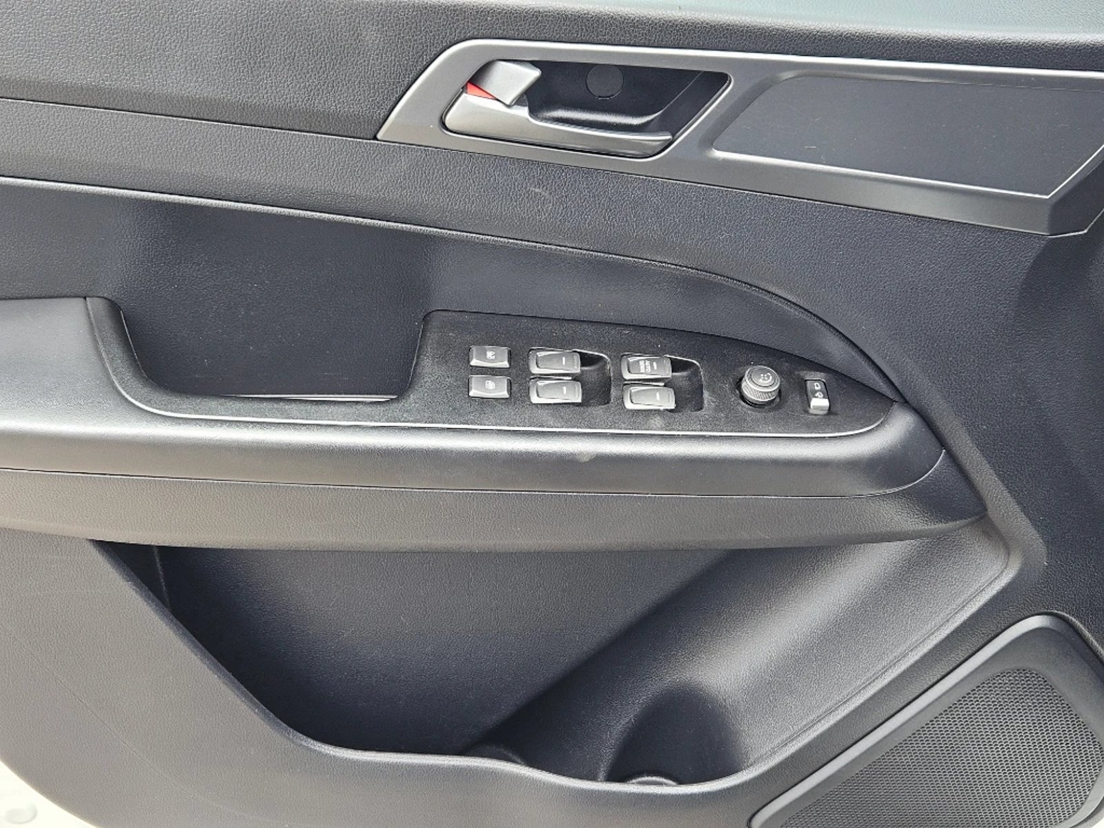 SsangYong Grand musso 2023 - Imagen 15 de 20