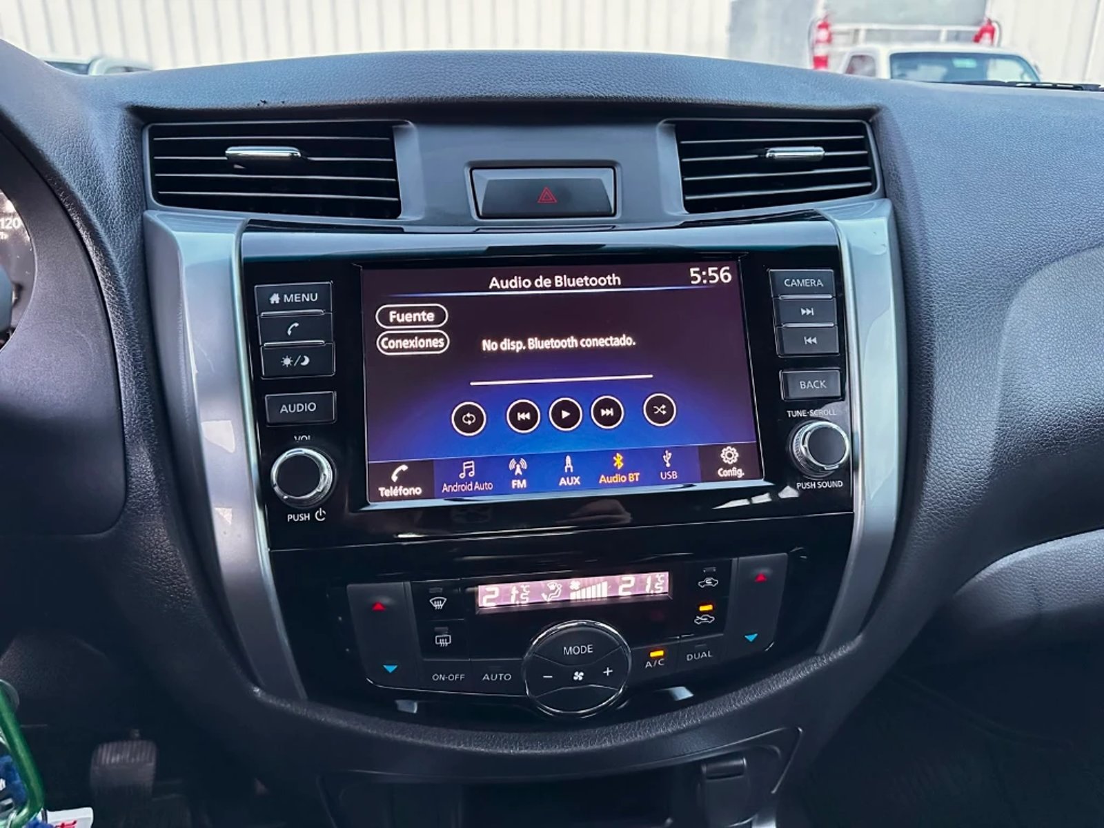 Nissan Navara 2023 - Imagen 17 de 20