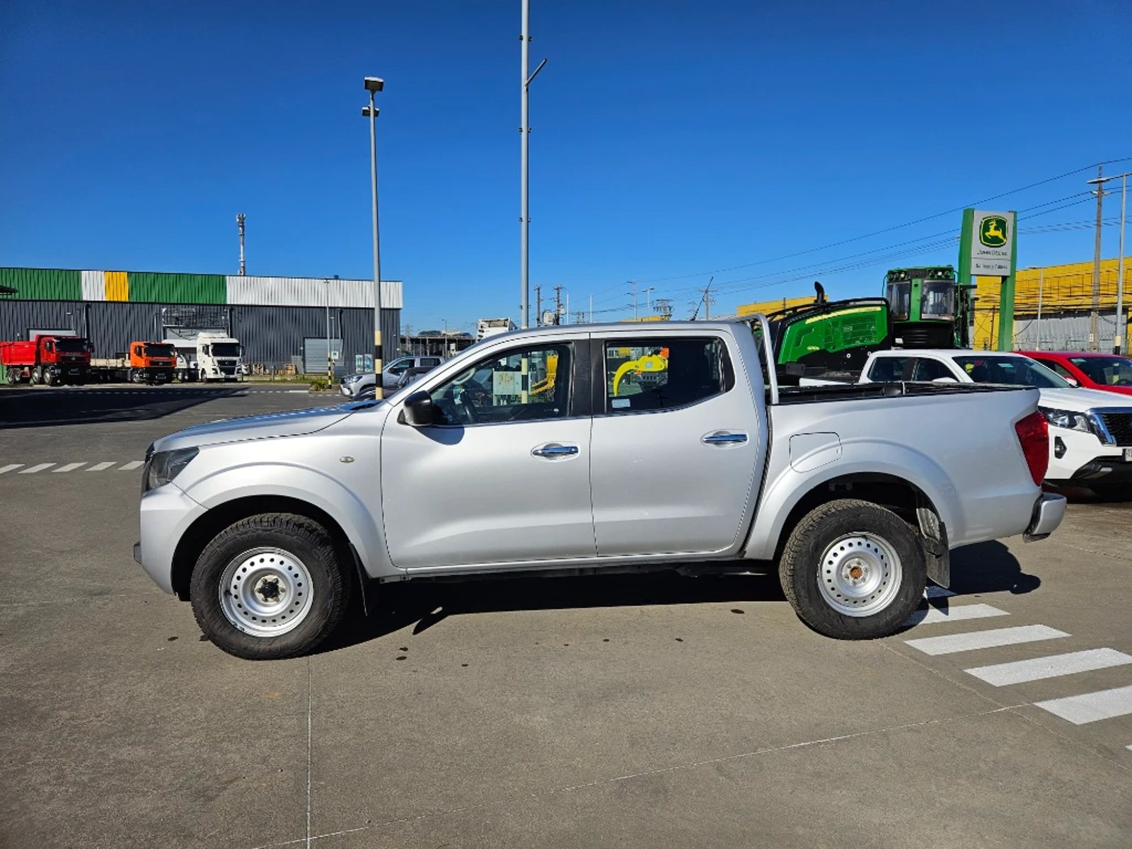 NISSAN NAVARA 2023 - Imagen 8 de 20
