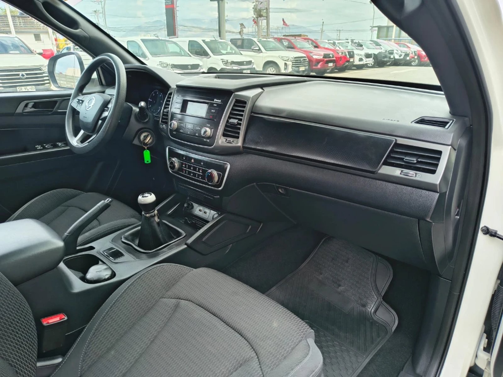 SsangYong Grand musso 2023 - Imagen 19 de 20
