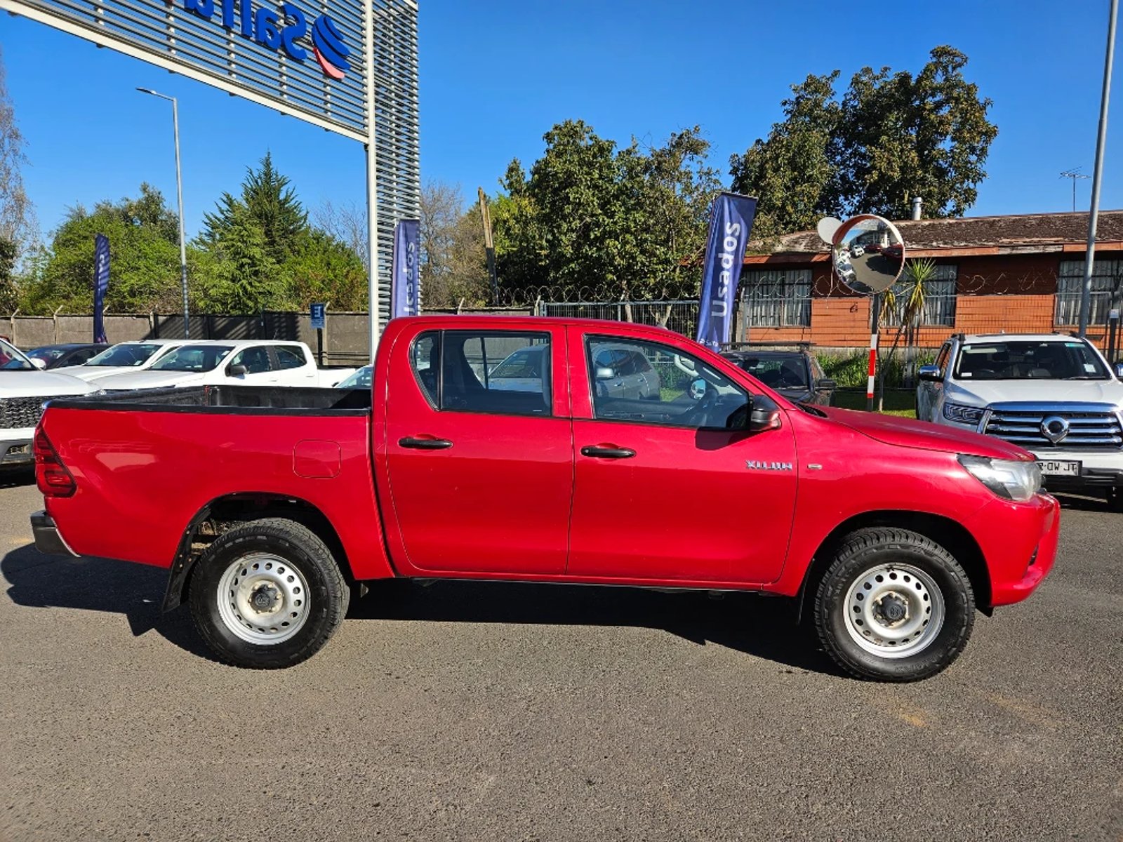 Toyota Hilux 2024 - Foto 4 de 20