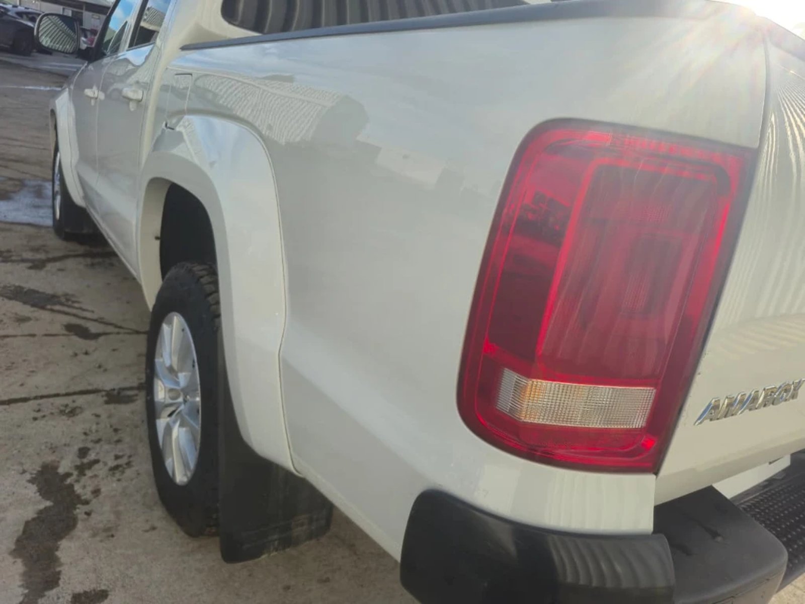 Volkswagen Amarok 2023 - Imagen 10 de 20