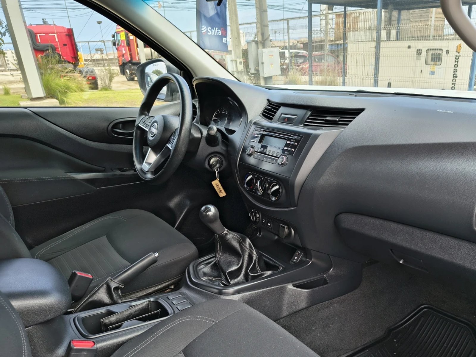 NISSAN NAVARA 2023 - Imagen 13 de 20
