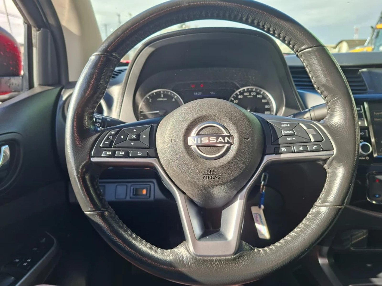 Nissan Navara 2023 - Imagen 16 de 20
