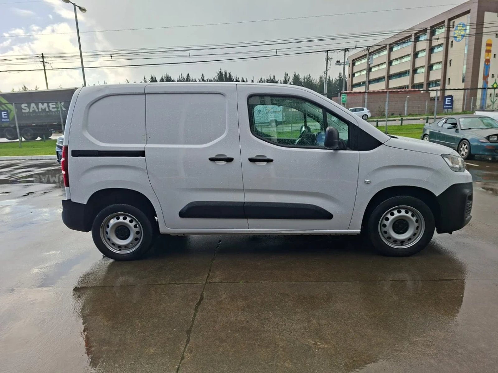 Citroën Berlingo 2024 - Foto 4 de 20