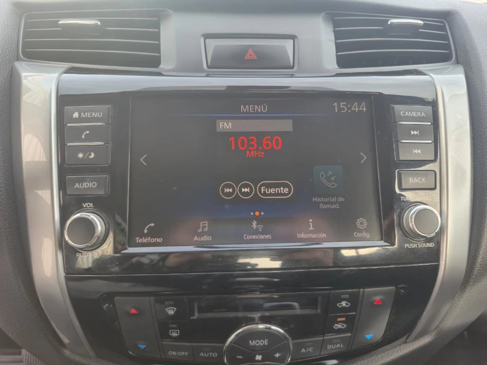 Nissan Navara 2023 - Imagen 17 de 20