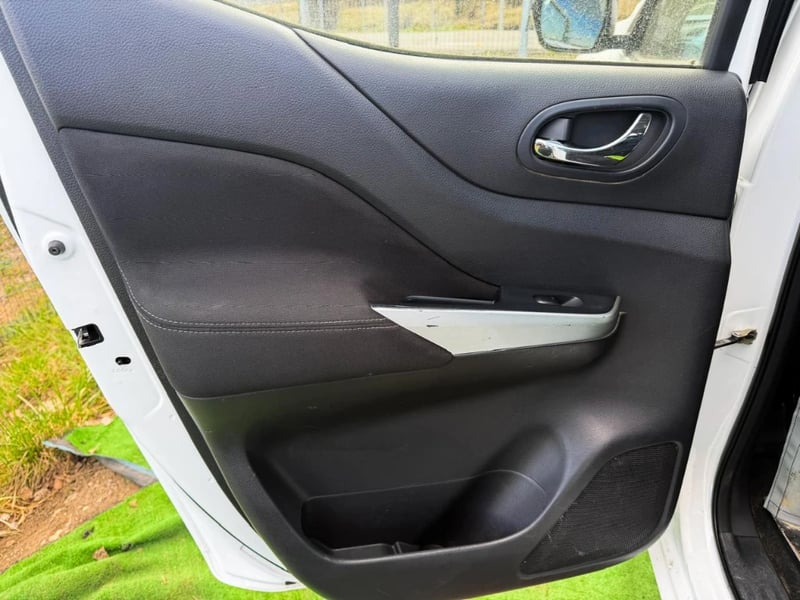 Nissan Navara 2023 - Imagen 17 de 18