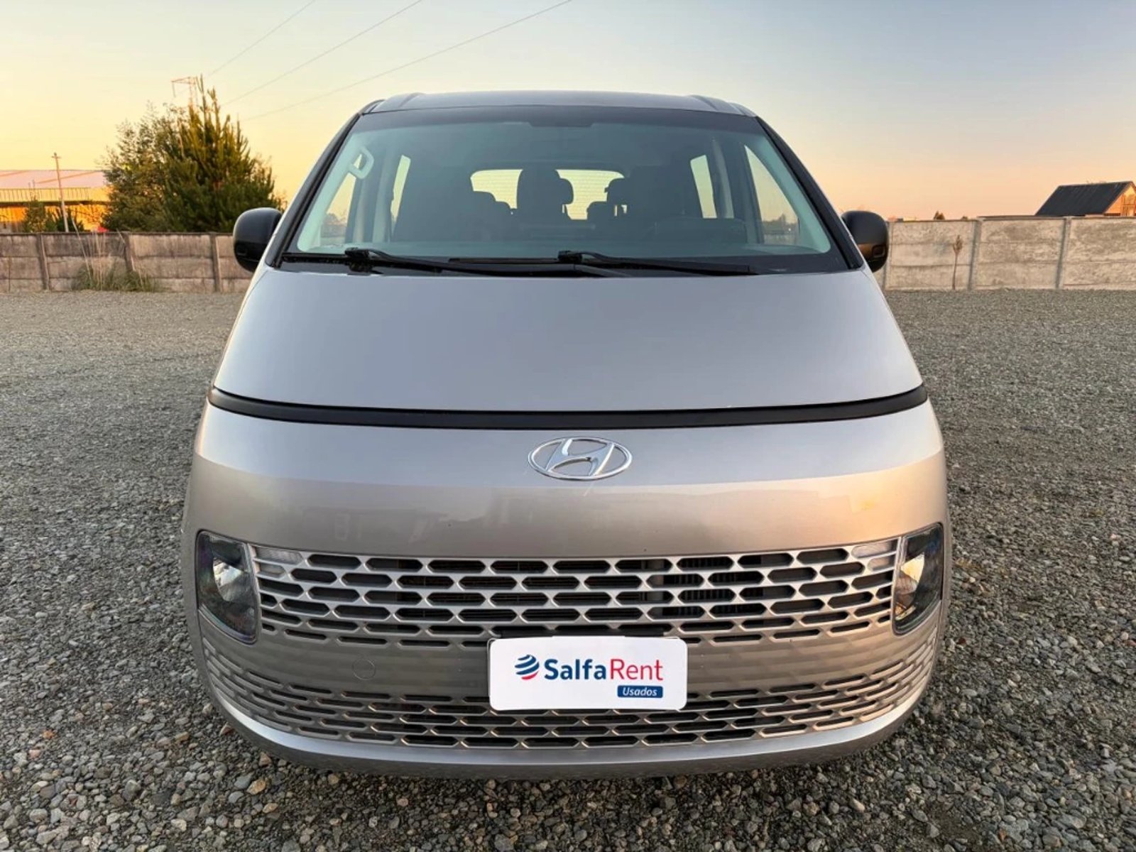 Hyundai Staria 2024 - Foto 2 de 20