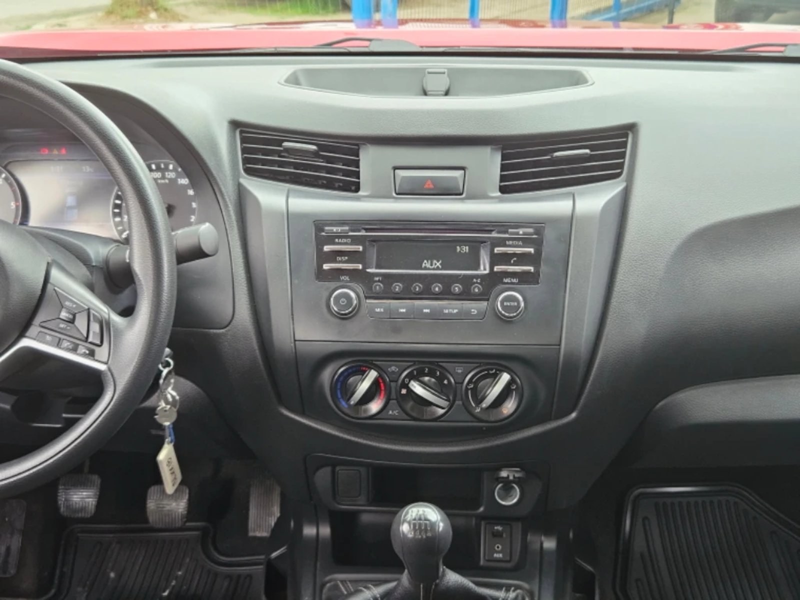 NISSAN NAVARA 2023 - Imagen 16 de 20