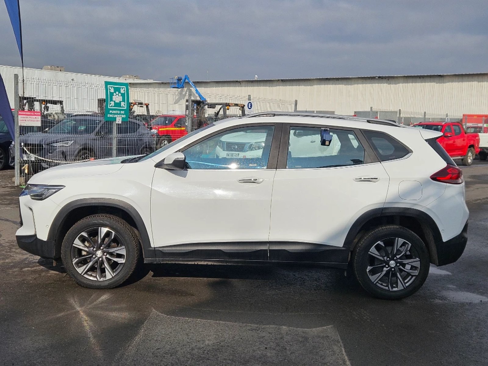 Chevrolet Tracker 2024 - Imagen 8 de 20