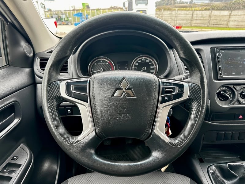 Mitsubishi L200 2023 - Imagen 15 de 20