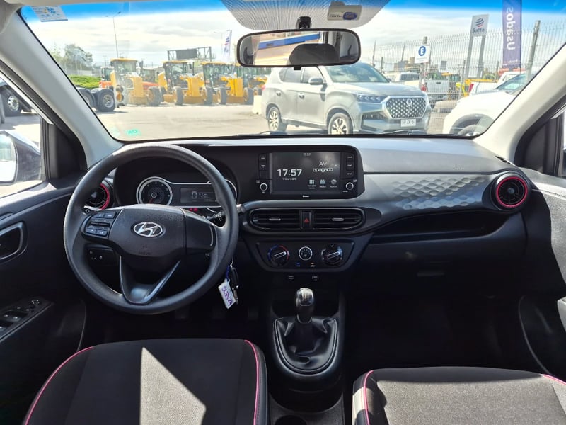 Hyundai Grand i10 2023 - Imagen 11 de 20