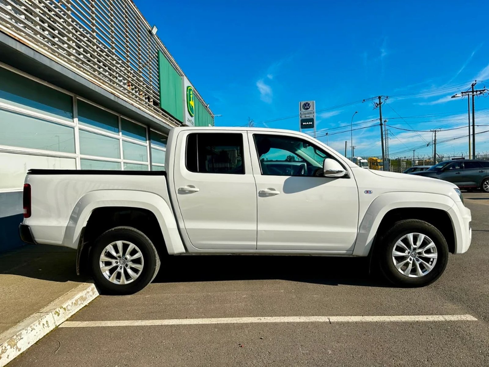 Volkswagen Amarok 2023 - Imagen 9 de 20