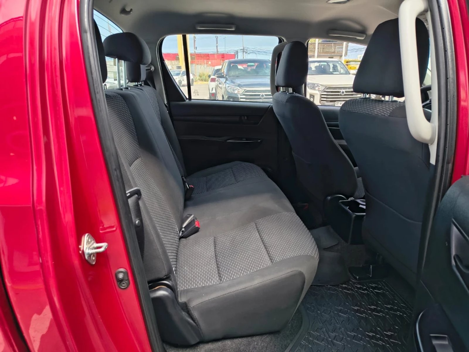 Toyota Hilux 2024 - Imagen 15 de 20