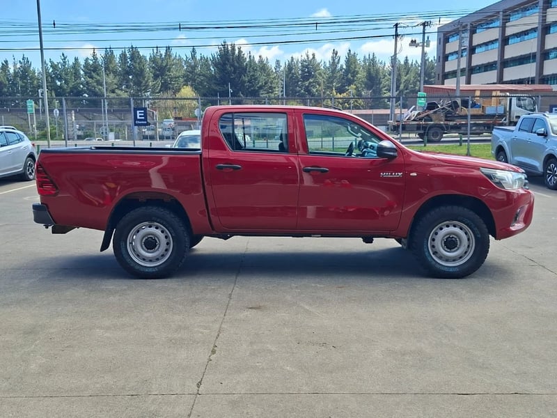 Toyota Hilux 2022 - Imagen 4 de 20